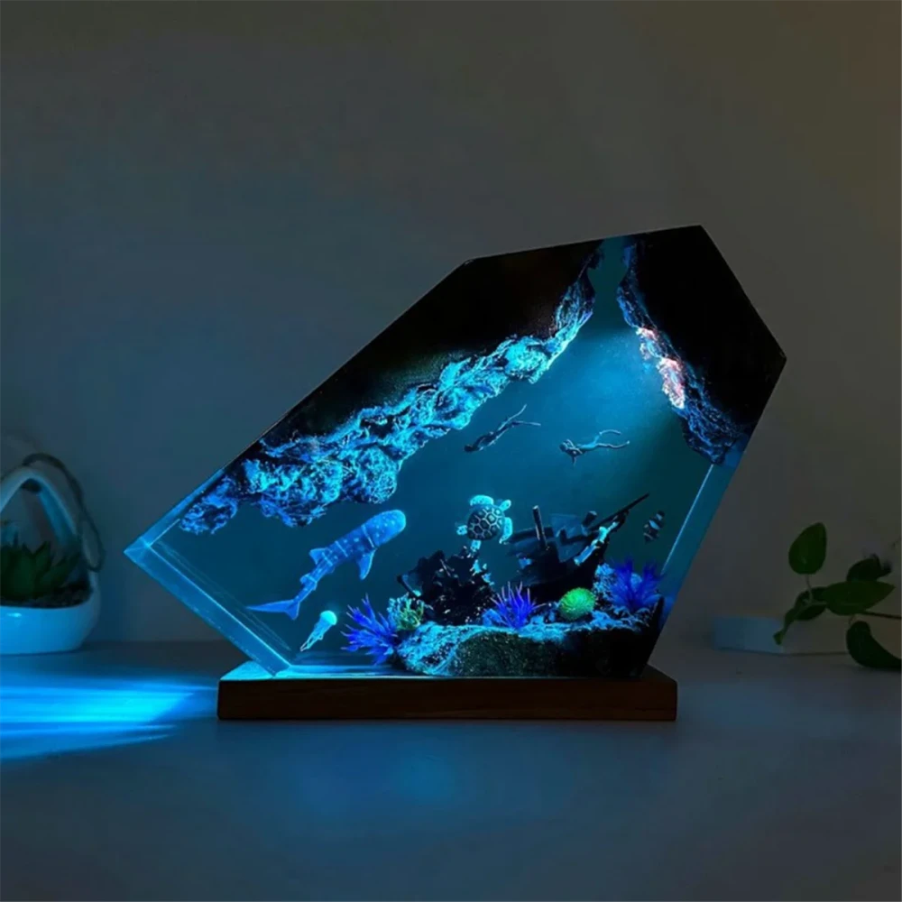 ReliefCore™ - Underwater Resin Nightlight